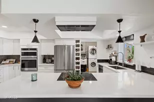 2440 E Yucca St, Phoenix, AZ 85028 - Photo 18