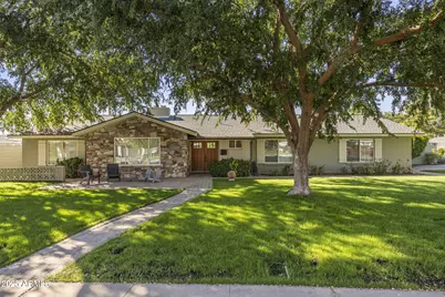 3444 N 48th Way, Phoenix, AZ 85018 - Photo 1