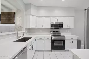 18123 W Cardinal Dr, Goodyear, AZ 85338 - Photo 8