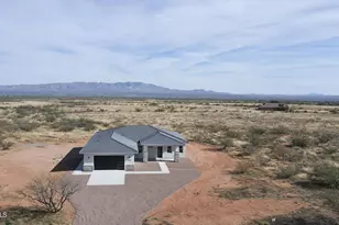 8287 S Elohyna Ln, Hereford, AZ 85615 - Photo 30