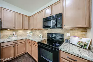 17131 S 174th Dr, Goodyear, AZ 85338 - Photo 14