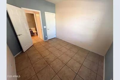 26133 W Vista North Drive, Buckeye, AZ 85396 - Photo 8