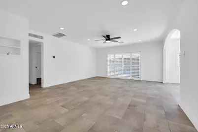 1107 E Marlette Avenue, Phoenix, AZ 85014 - Photo 8