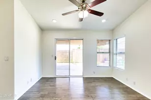 3211 E Menadota Dr, Phoenix, AZ 85050 - Photo 58