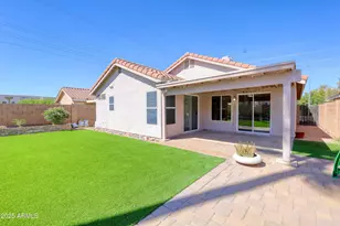 3211 E Menadota Dr, Phoenix, AZ 85050 - Photo 28