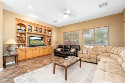 213 E Summerside Road, Phoenix, AZ 85042 - Photo 16