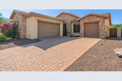 213 E Summerside Road, Phoenix, AZ 85042 - Photo 1