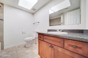 3605 W Bethany Home Rd, Phoenix, AZ 85019 - Photo 12