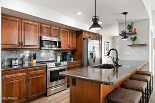 4429 E Friess Dr, Phoenix, AZ 85032 - Photo 6