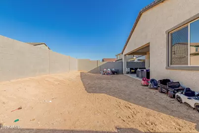 25210 W Bowker Street, Buckeye, AZ 85326 - Photo 36