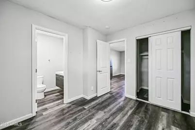 3025 N 32nd Street #31, Phoenix, AZ 85018 - Photo 10