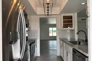 4410 S Rita Ln, Tempe, AZ 85282 - Photo 2