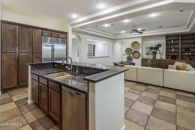 23024 N 38th Place, Phoenix, AZ 85050 - Photo 14