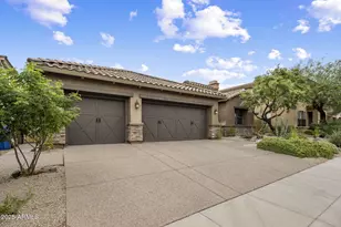 23024 N 38th Pl, Phoenix, AZ 85050 - Photo 2