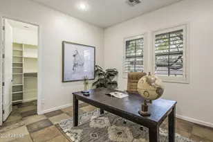 23024 N 38th Pl, Phoenix, AZ 85050 - Photo 18