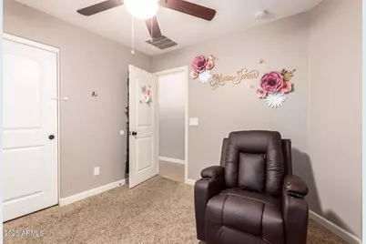 21686 W Hess Avenue, Buckeye, AZ 85326 - Photo 20