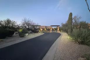 10909 E Quarry Trail, Scottsdale, AZ 85262 - Photo 2