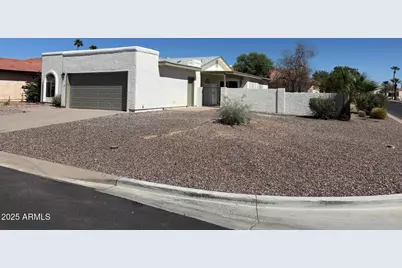 26621 S Shumaker Dr Drive, Sun Lakes, AZ 85248 - Photo 32