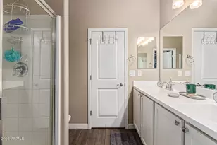 240 W Juniper Ave, Gilbert, AZ 85233 - Photo 18