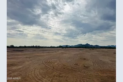 X0 S 191st Avenue #B, Buckeye, AZ 85326 - Photo 8