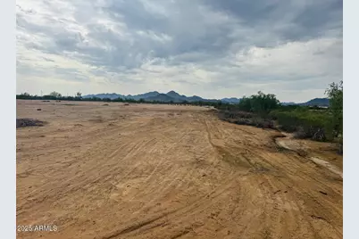 X0 S 191st Avenue #B, Buckeye, AZ 85326 - Photo 10