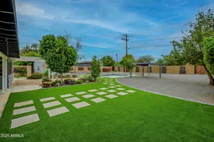 1223 W Solano Dr, Phoenix, AZ 85013 - Photo 42