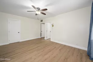 1223 W Solano Dr, Phoenix, AZ 85013 - Photo 30