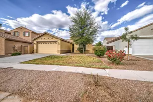 4224 S Fireside Ct, Gilbert, AZ 85297 - Photo 2
