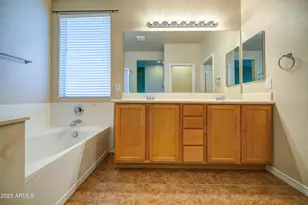 4224 S Fireside Ct, Gilbert, AZ 85297 - Photo 20