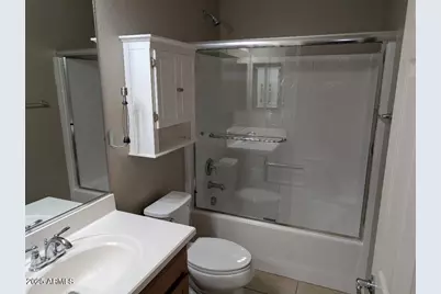 859 W Sisso Tree Avenue, San Tan Valley, AZ 85140 - Photo 16