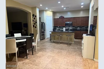 16246 W Hualapai Street, Goodyear, AZ 85338 - Photo 4