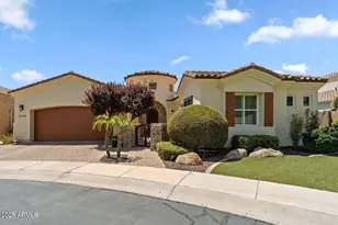 1535 W Winter Dr, Phoenix, AZ 85021 - Photo 1