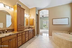 1535 W Winter Dr, Phoenix, AZ 85021 - Photo 8