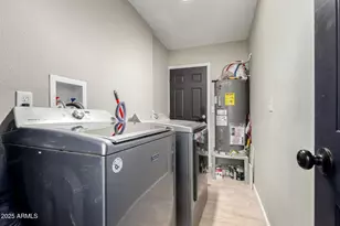 11841 N Lavern Ln, Maricopa, AZ 85139 - Photo 16