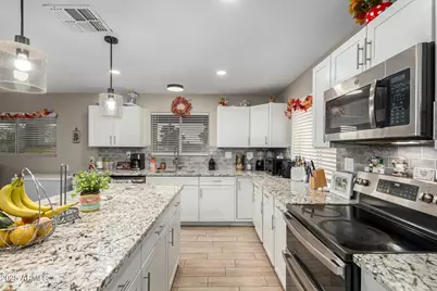 11841 N Lavern Lane, Maricopa, AZ 85139 - Photo 2