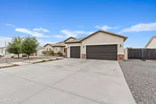 18020 E Indiana Ave, Queen Creek, AZ 85142 - Photo 2