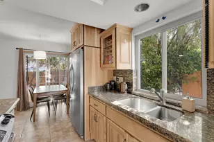 10414 N 10th St, Phoenix, AZ 85020 - Photo 12