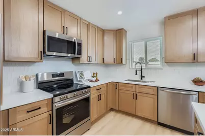 6718 N 30th Avenue, Phoenix, AZ 85017 - Photo 14