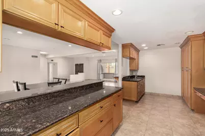 5739 E Cactus Road, Scottsdale, AZ 85254 - Photo 12