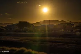 17614 N Coconino Dr, Surprise, AZ 85374 - Photo 40