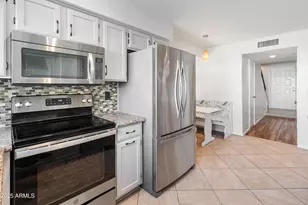 4652 E Piedmont Rd, Phoenix, AZ 85044 - Photo 12