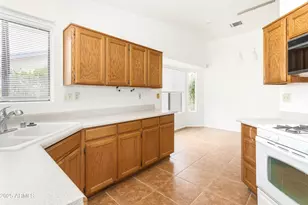 3361 Golden Eagle Dr, Sierra Vista, AZ 85650 - Photo 14