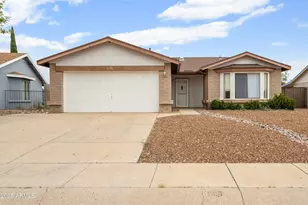 3361 Golden Eagle Dr, Sierra Vista, AZ 85650 - Photo 2