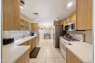 12744 W Columbine Drive, El Mirage, AZ 85335 - Photo 10