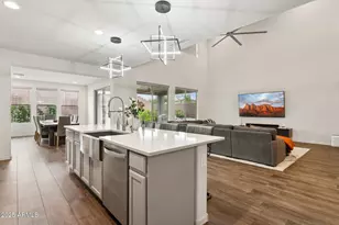 7180 W Tombstone Trail, Peoria, AZ 85383 - Photo 10