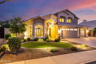 1201 W Beck Ln, Phoenix, AZ 85023 - Photo 1