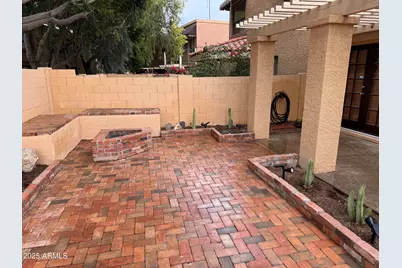 10424 N 11th Place #2, Phoenix, AZ 85020 - Photo 26