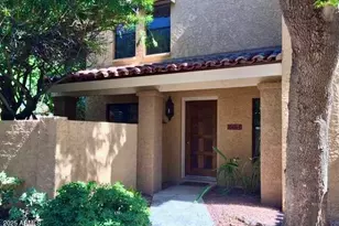 10424 N 11th Pl, Phoenix, AZ 85020 - Photo 1