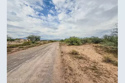 000 Tequila Trail #- 1, Benson, AZ 85602 - Photo 1