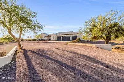 21736 W Desert Mirage Drive, Wittmann, AZ 85361 - Photo 2